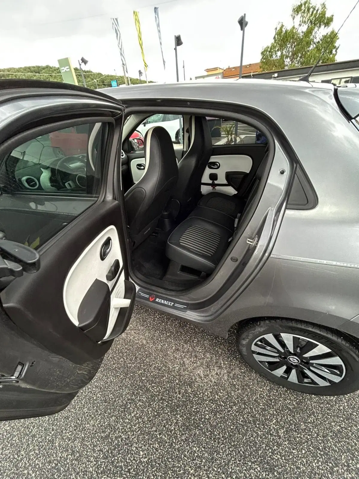 Renault Twingo usata a Roma (4)