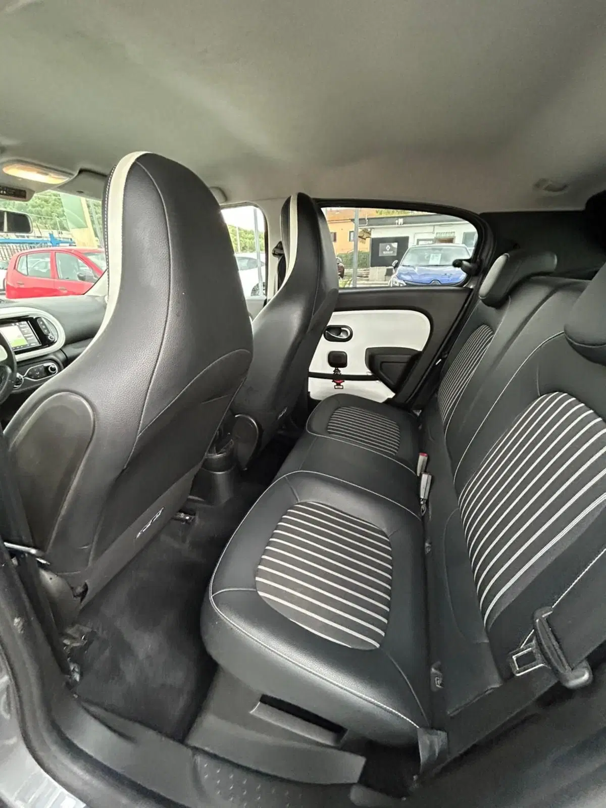Renault Twingo usata a Roma (6)