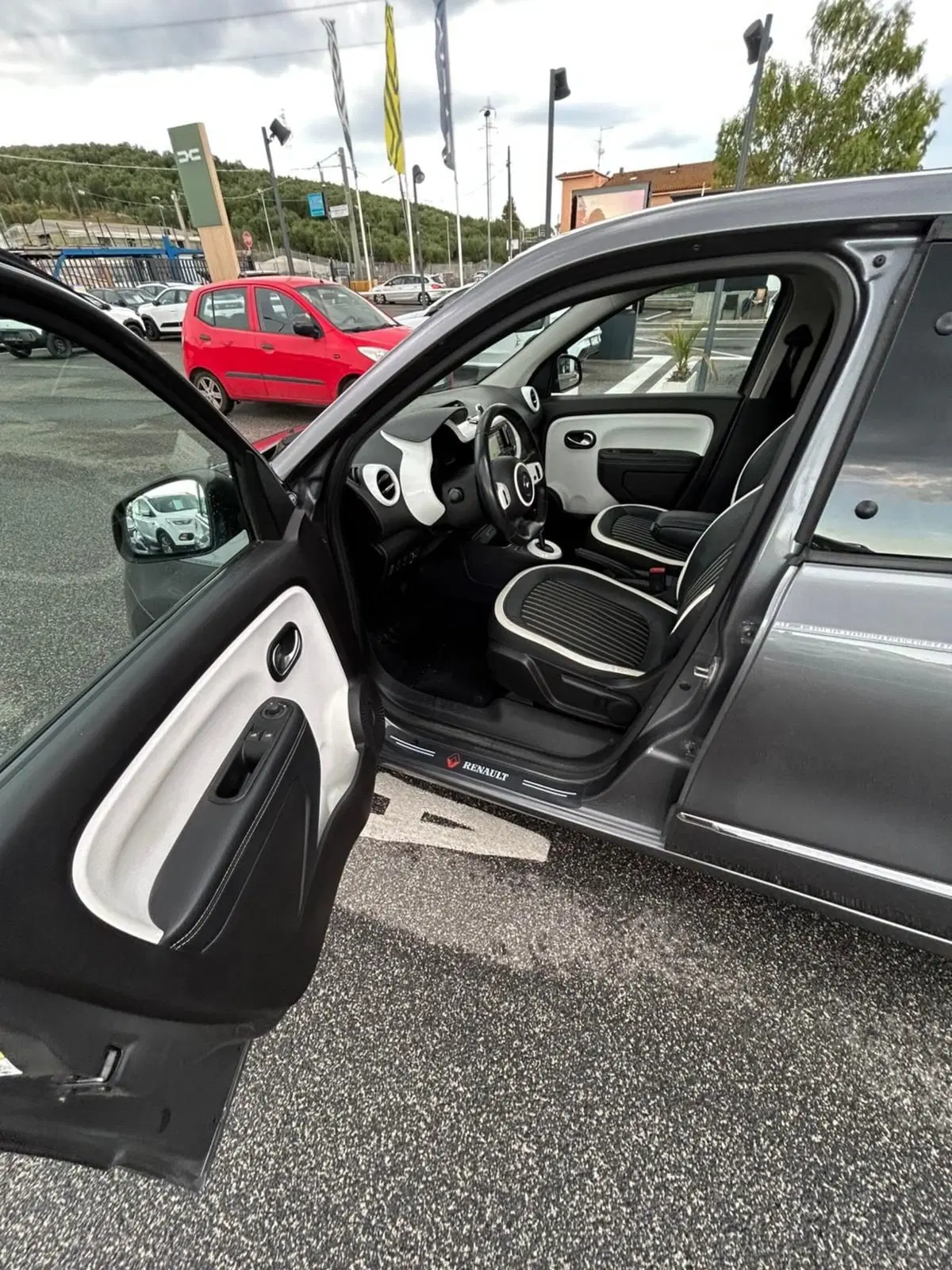 Renault Twingo usata a Roma (7)