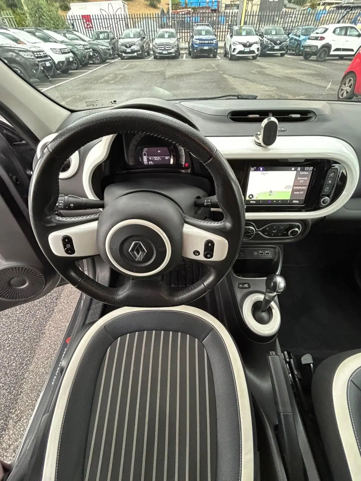 Renault Twingo usata a Roma (9)