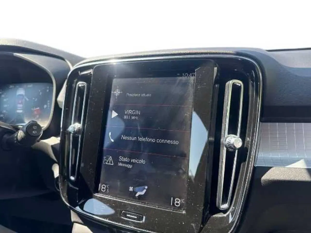 Volvo XC40 usata a Prato (14)