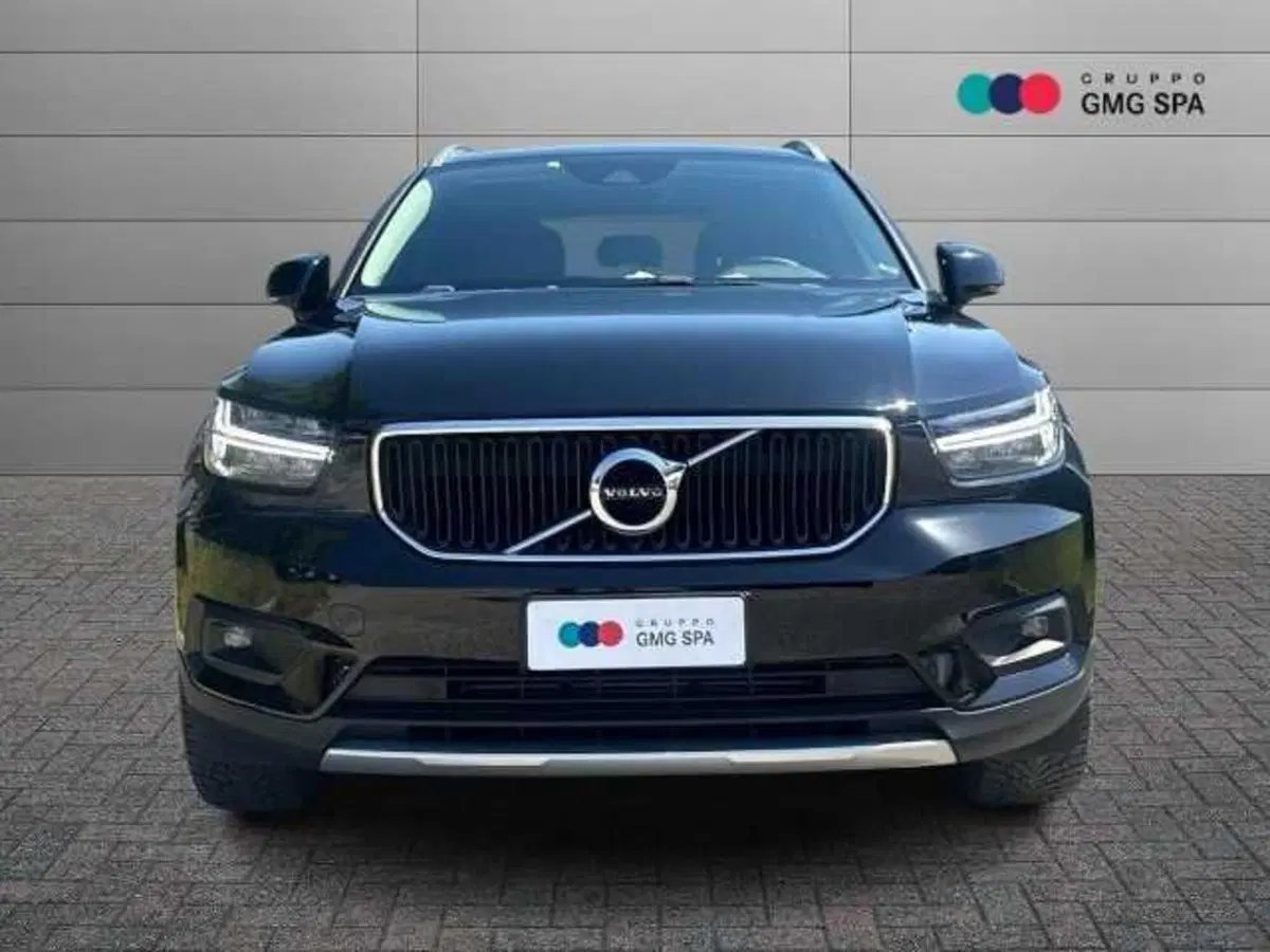 Volvo XC40 usata a Prato (2)