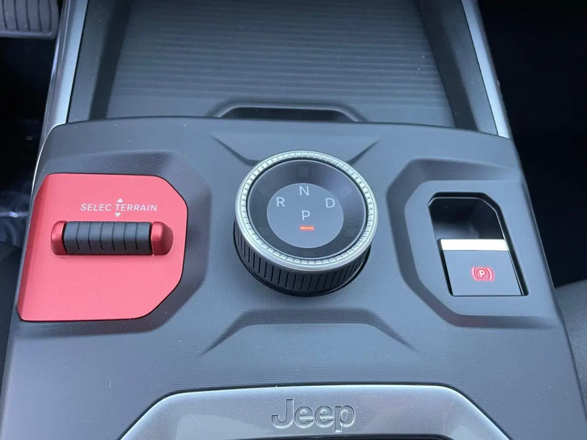 Jeep Compass nuova a Ancona (17)