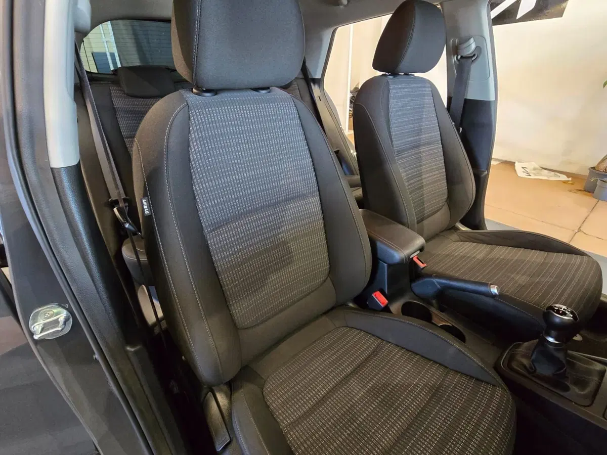 Kia Stonic usata a Rimini (15)