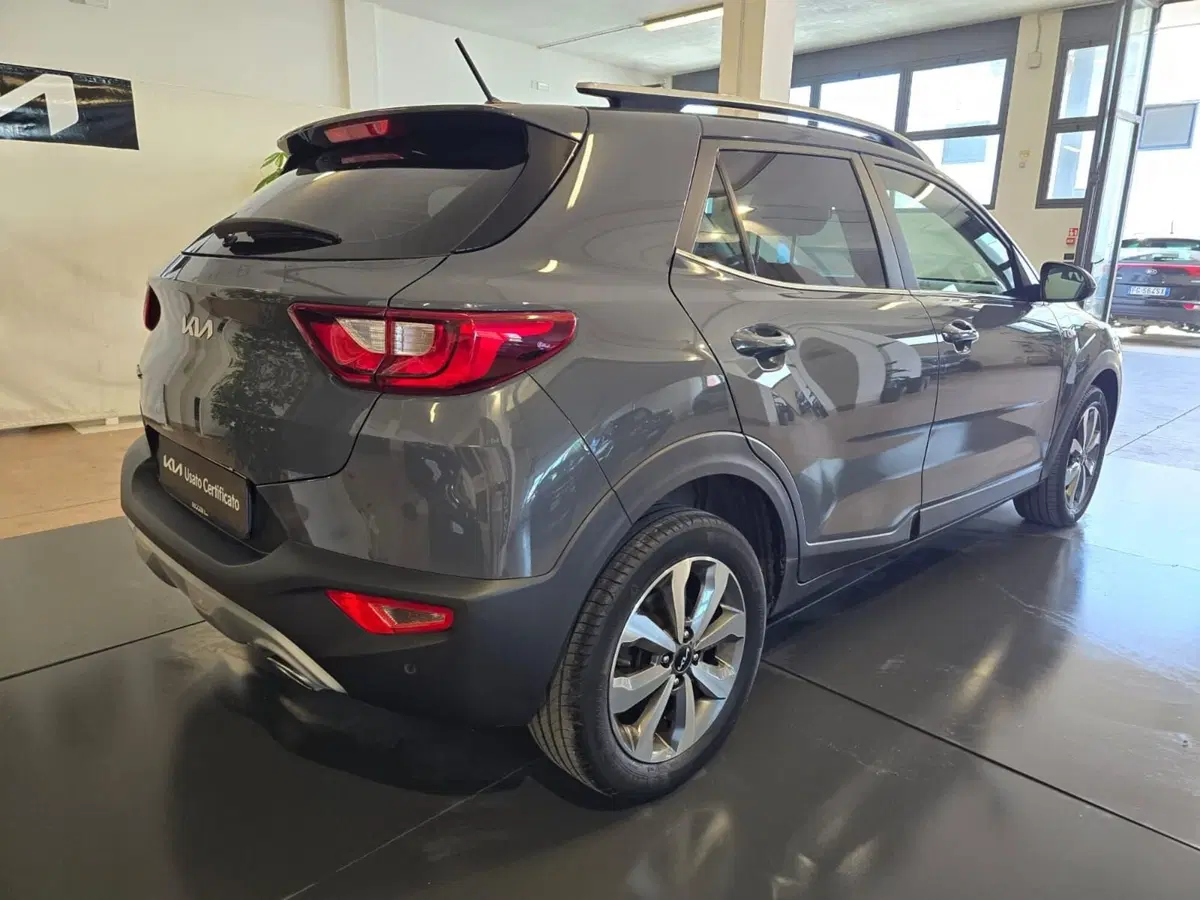 Kia Stonic usata a Rimini (4)