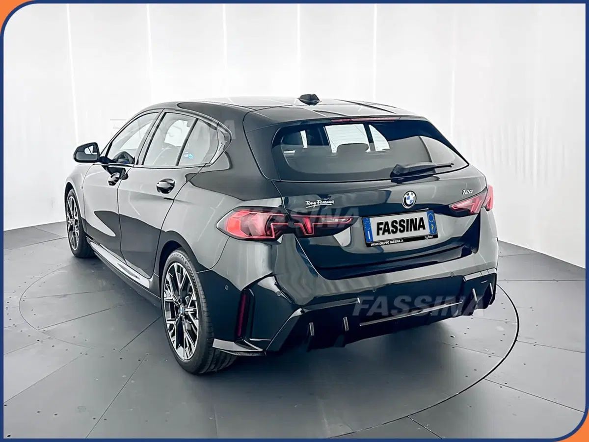 BMW Serie 1 5p. usata a Milano (4)