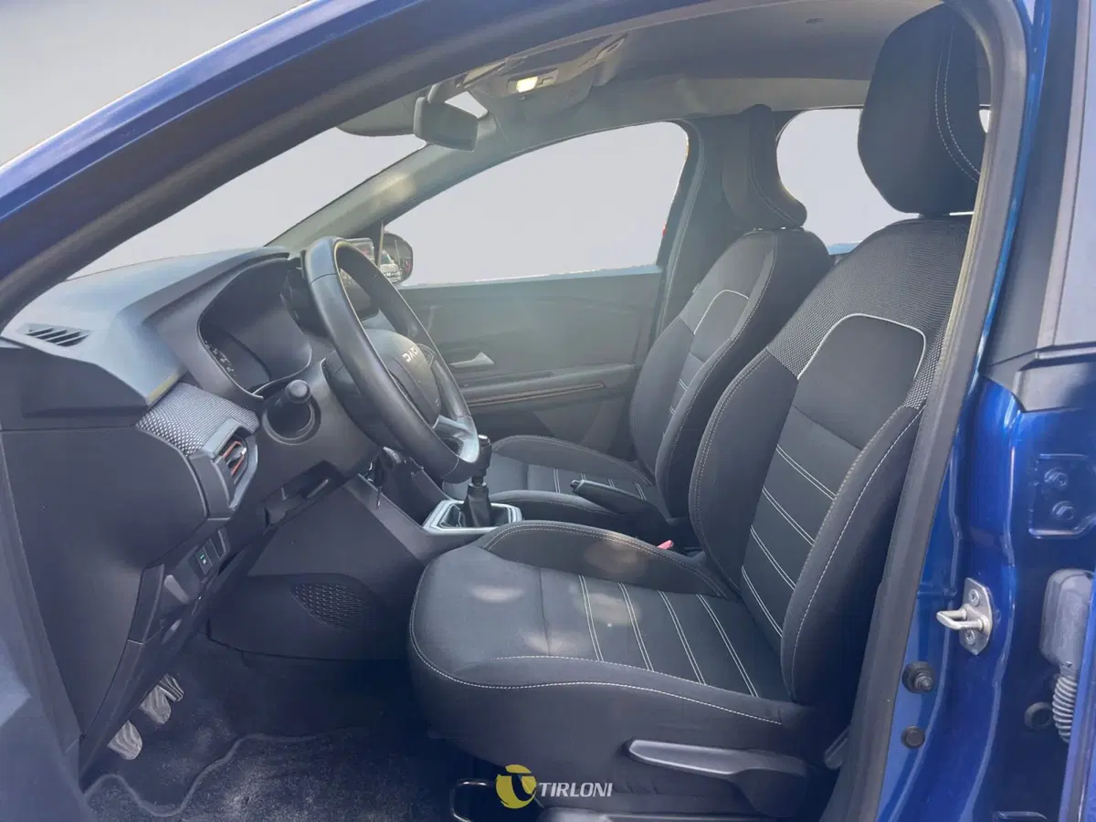 Dacia Sandero usata a Milano (10)