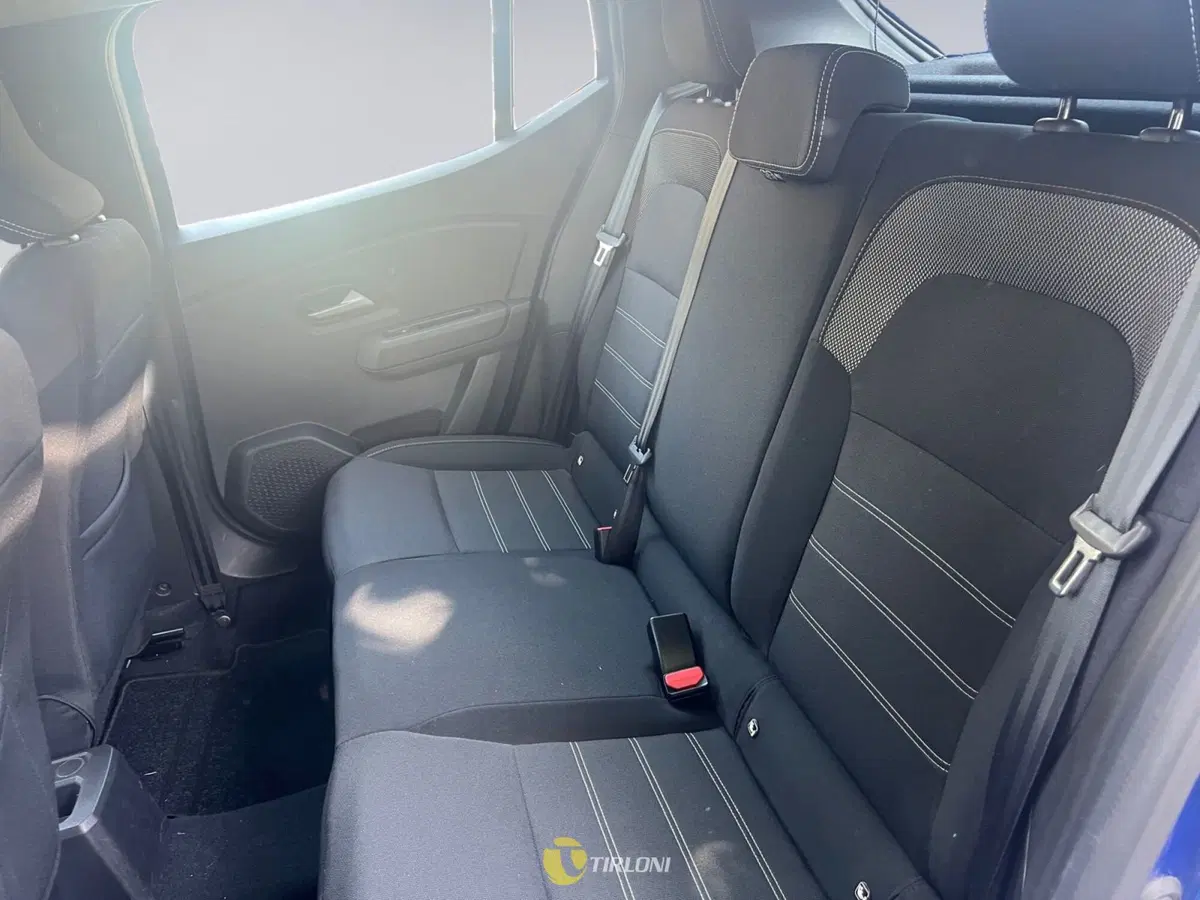 Dacia Sandero usata a Milano (12)