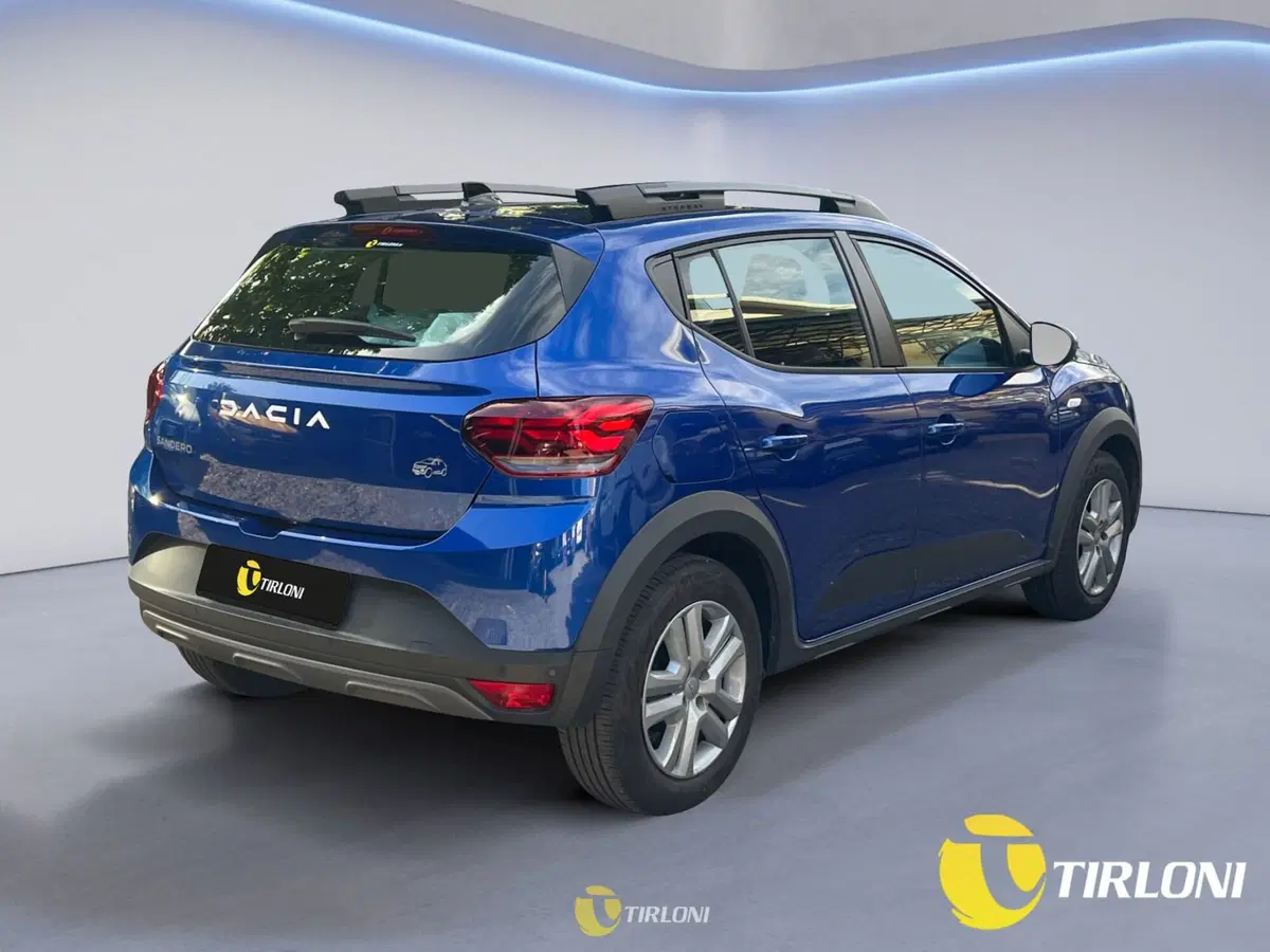 Dacia Sandero usata a Milano (4)
