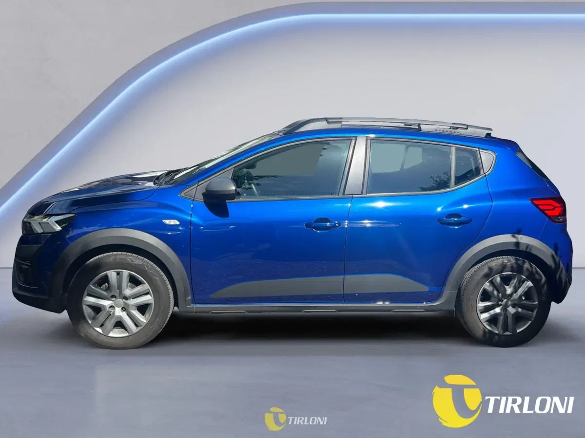 Dacia Sandero usata a Milano (9)