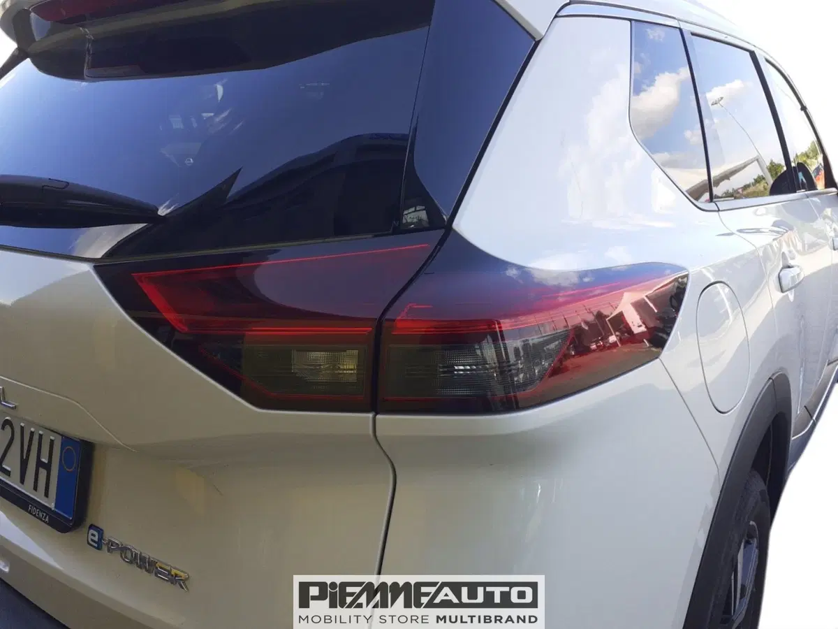 Nissan X-Trail usata a Parma (17)