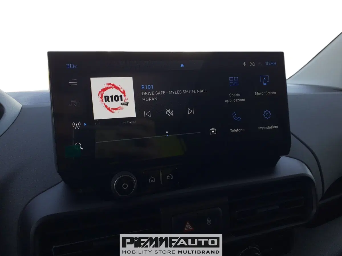 Peugeot Rifter nuova a Piacenza (15)