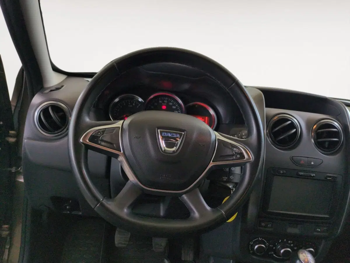 Dacia Duster usata a Agrigento (11)