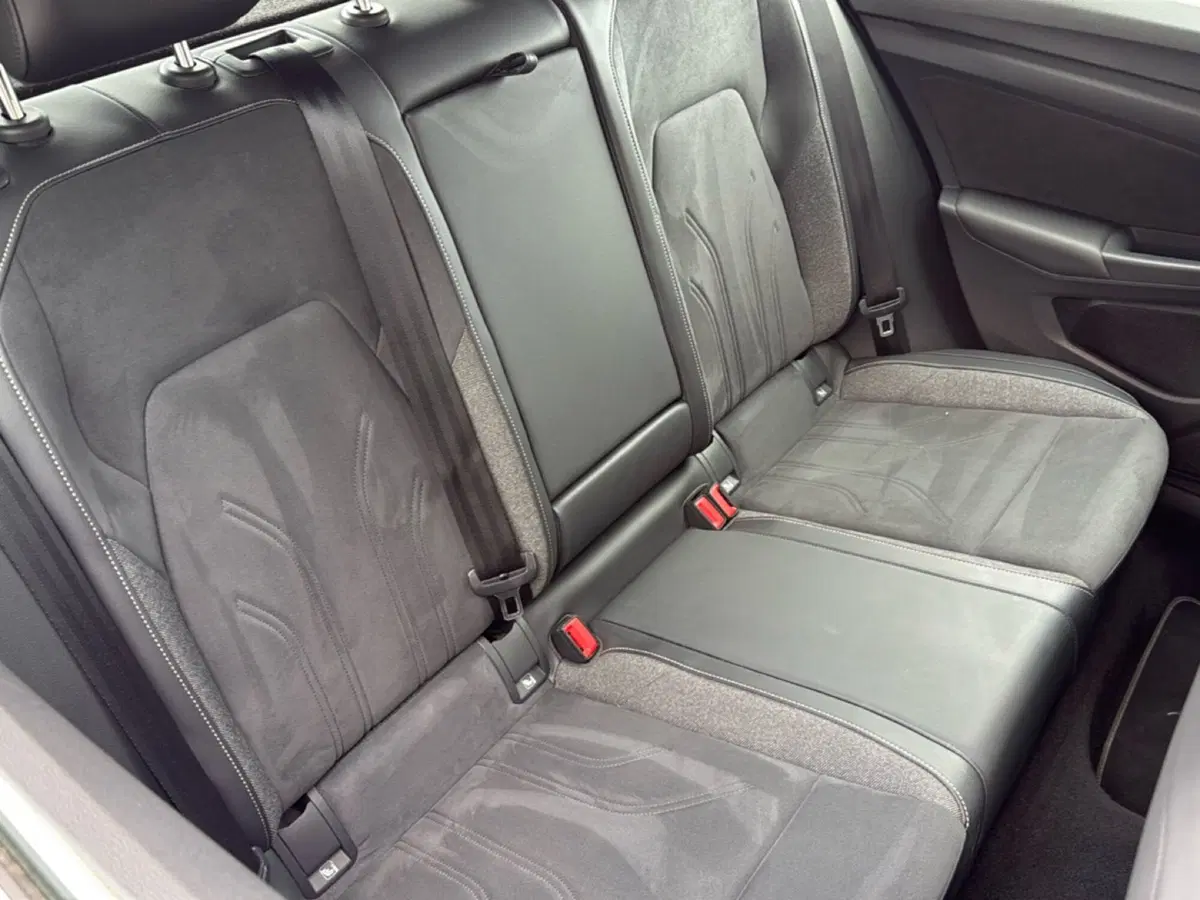 Volkswagen Golf usata a Terni (11)