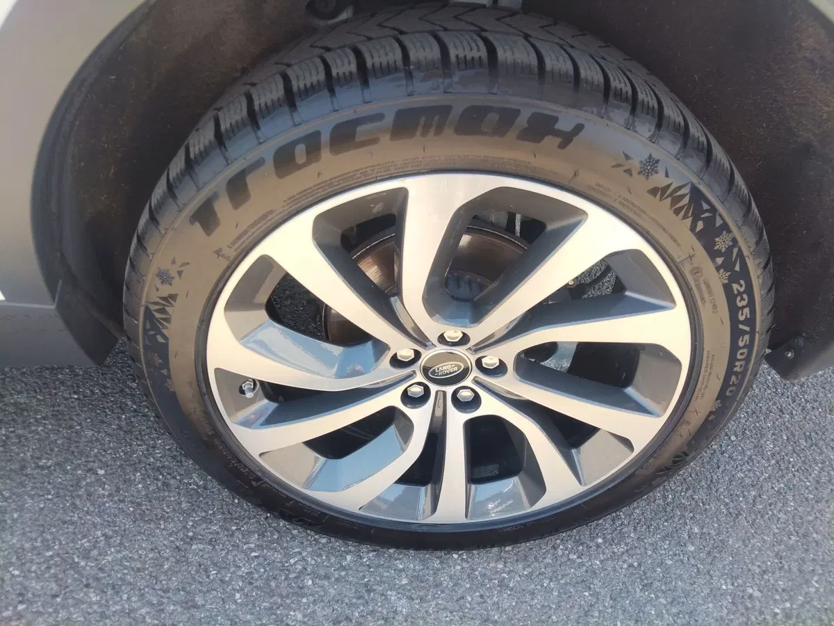 Land Rover Discovery Sport usata a Modena (6)
