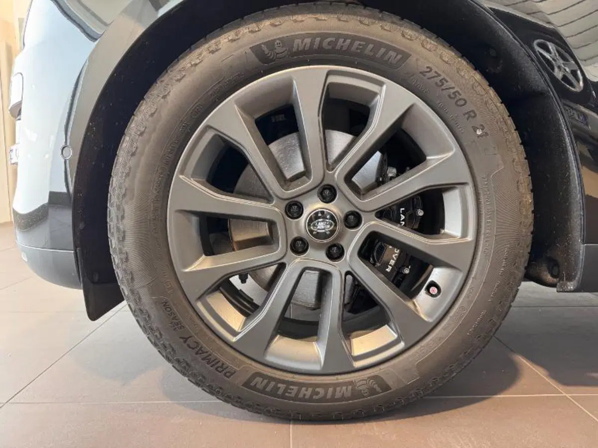 Land Rover Range Rover Sport usata a Venezia (11)