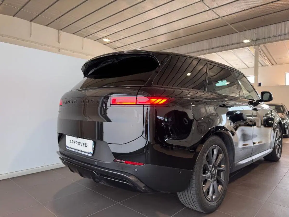 Land Rover Range Rover Sport usata a Venezia (5)