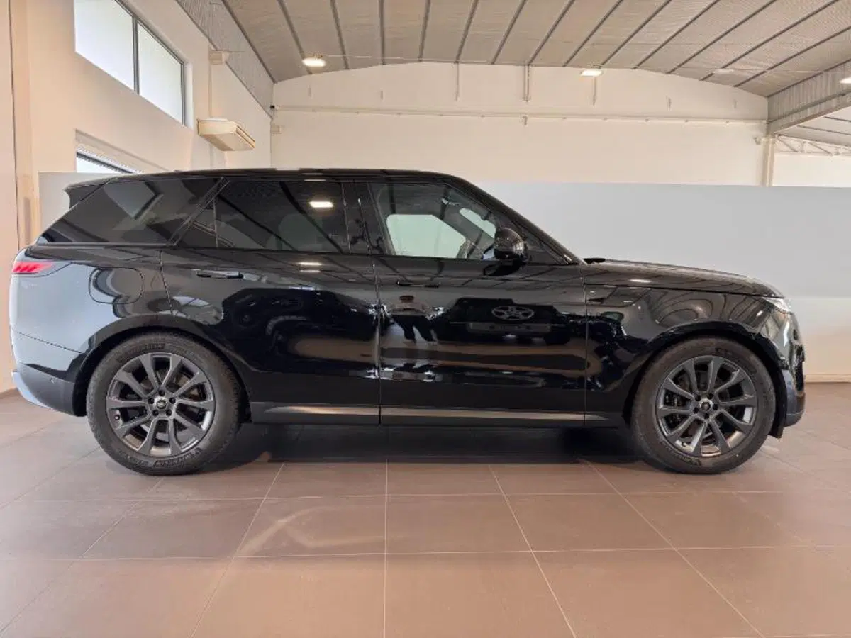 Land Rover Range Rover Sport usata a Venezia (6)