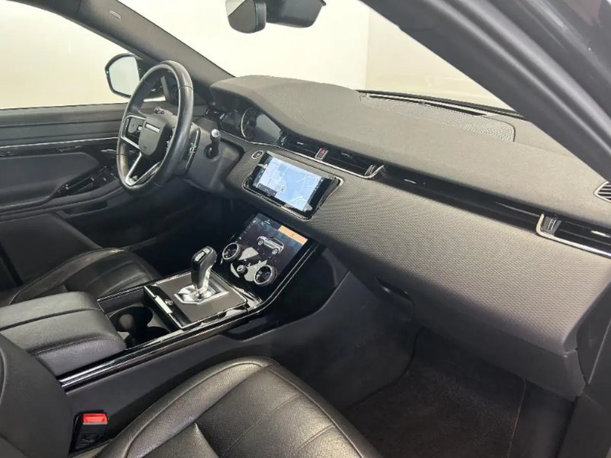 Land Rover Range Rover Evoque usata a Venezia (12)