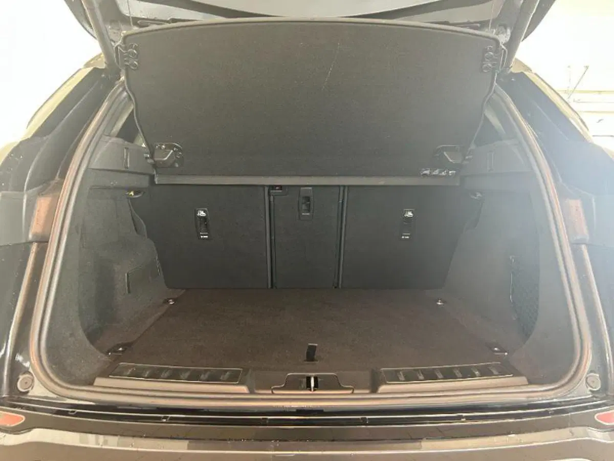 Land Rover Range Rover Evoque usata a Venezia (15)