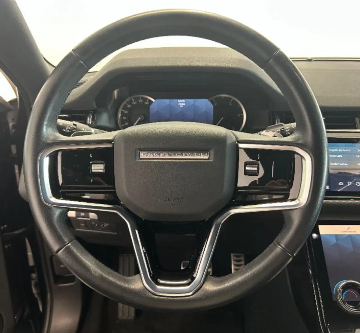 Land Rover Range Rover Evoque usata a Venezia (19)