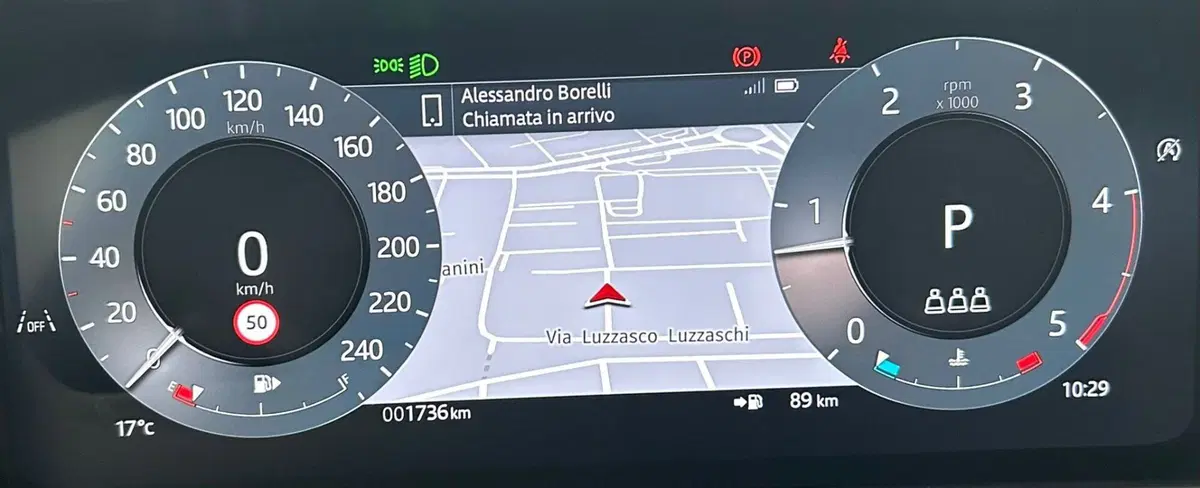 Land Rover Range Rover Velar usata a Ferrara (10)