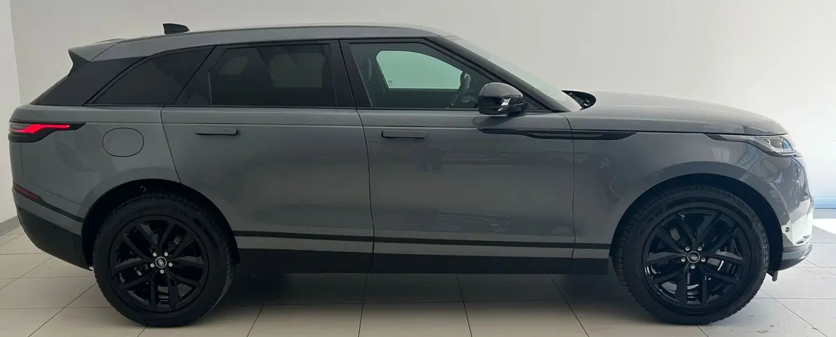 Land Rover Range Rover Velar usata a Ferrara (6)