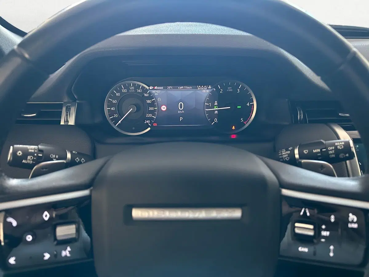 Land Rover Discovery Sport usata a Perugia (10)
