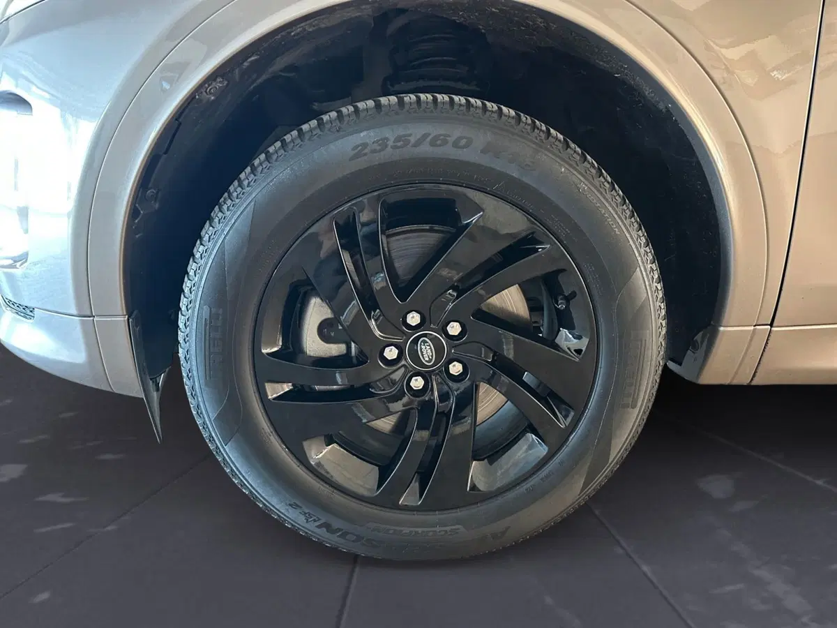 Land Rover Discovery Sport usata a Perugia (9)
