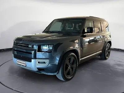 Land Rover Defender 110 3.0d i6 mhev X-Dynamic SE awd 200cv auto del 2023 usata a Perugia