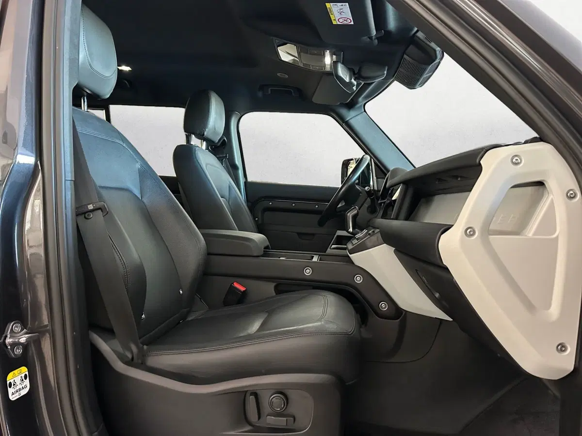 Land Rover Defender usata a Perugia (3)