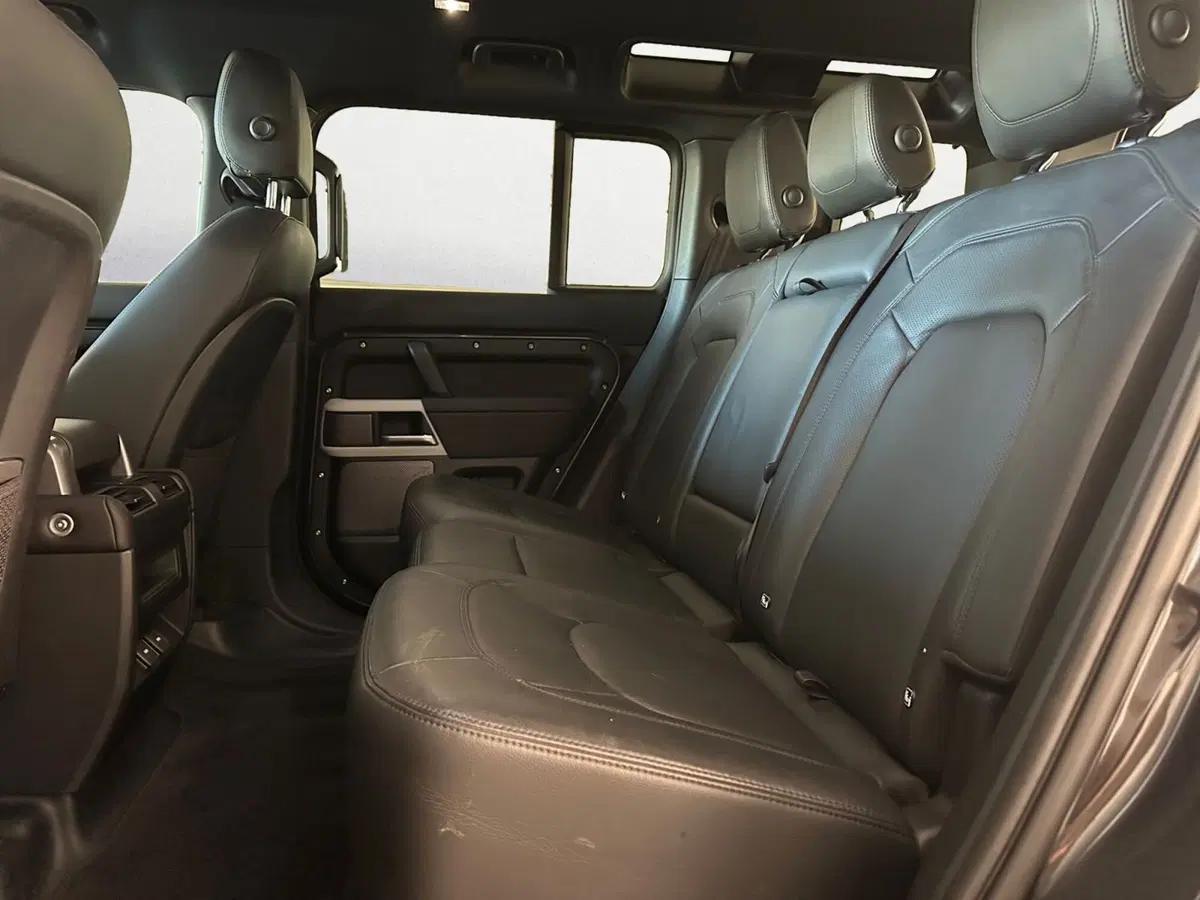 Land Rover Defender usata a Perugia (5)