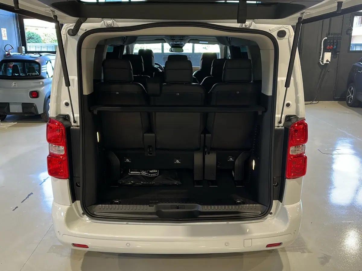 Opel Zafira Life usata a Vicenza (9)
