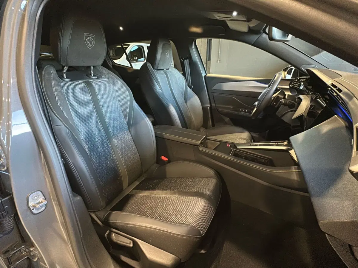 Peugeot 408 usata a Vicenza (12)