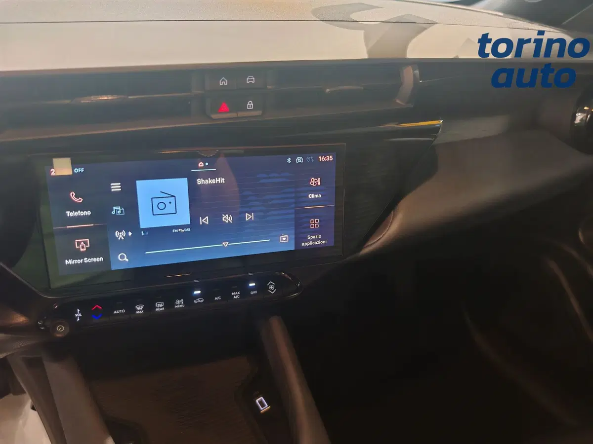 Alfa Romeo Junior nuova a Torino (13)