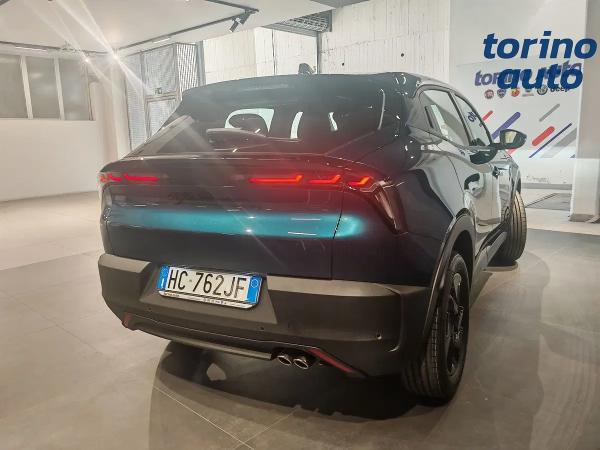 Alfa Romeo Junior nuova a Torino (6)