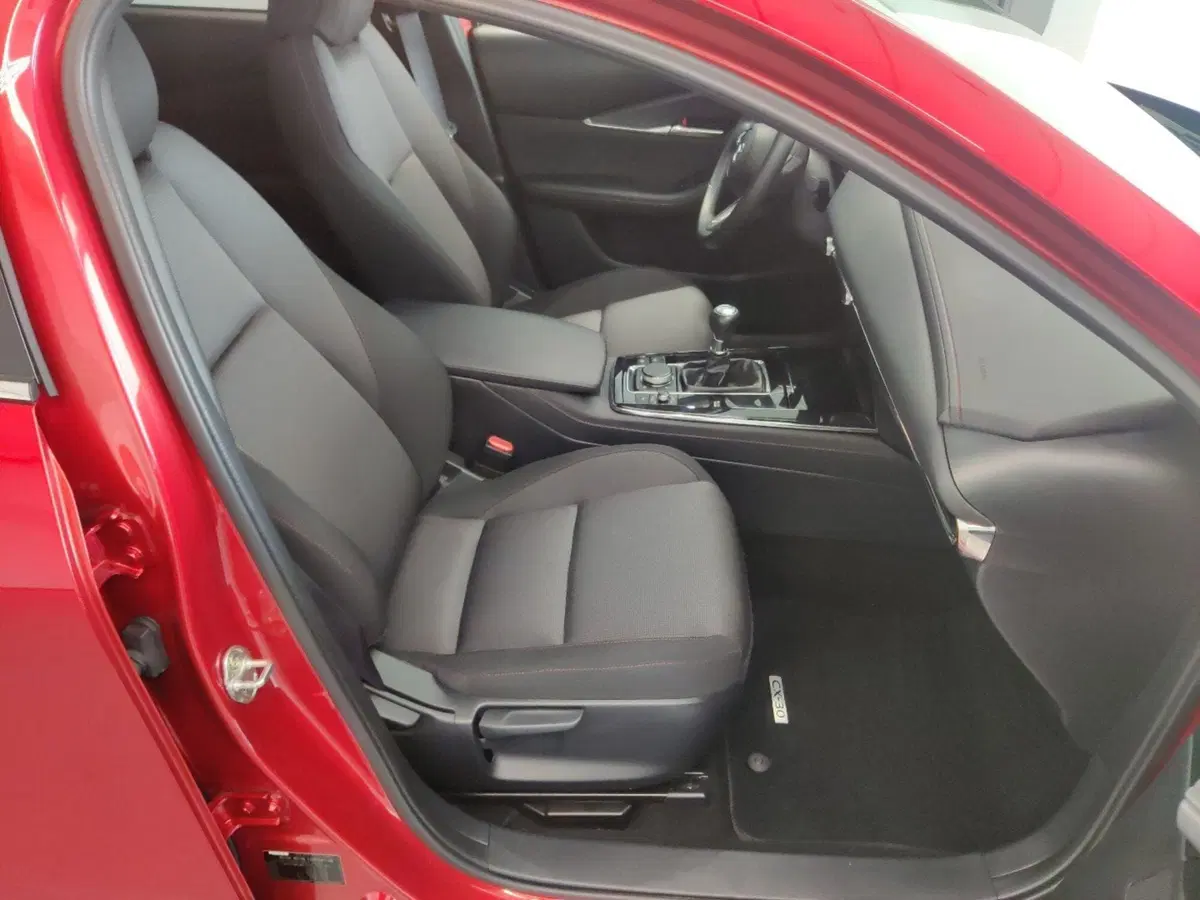 Mazda CX-30 usata a Arezzo (14)