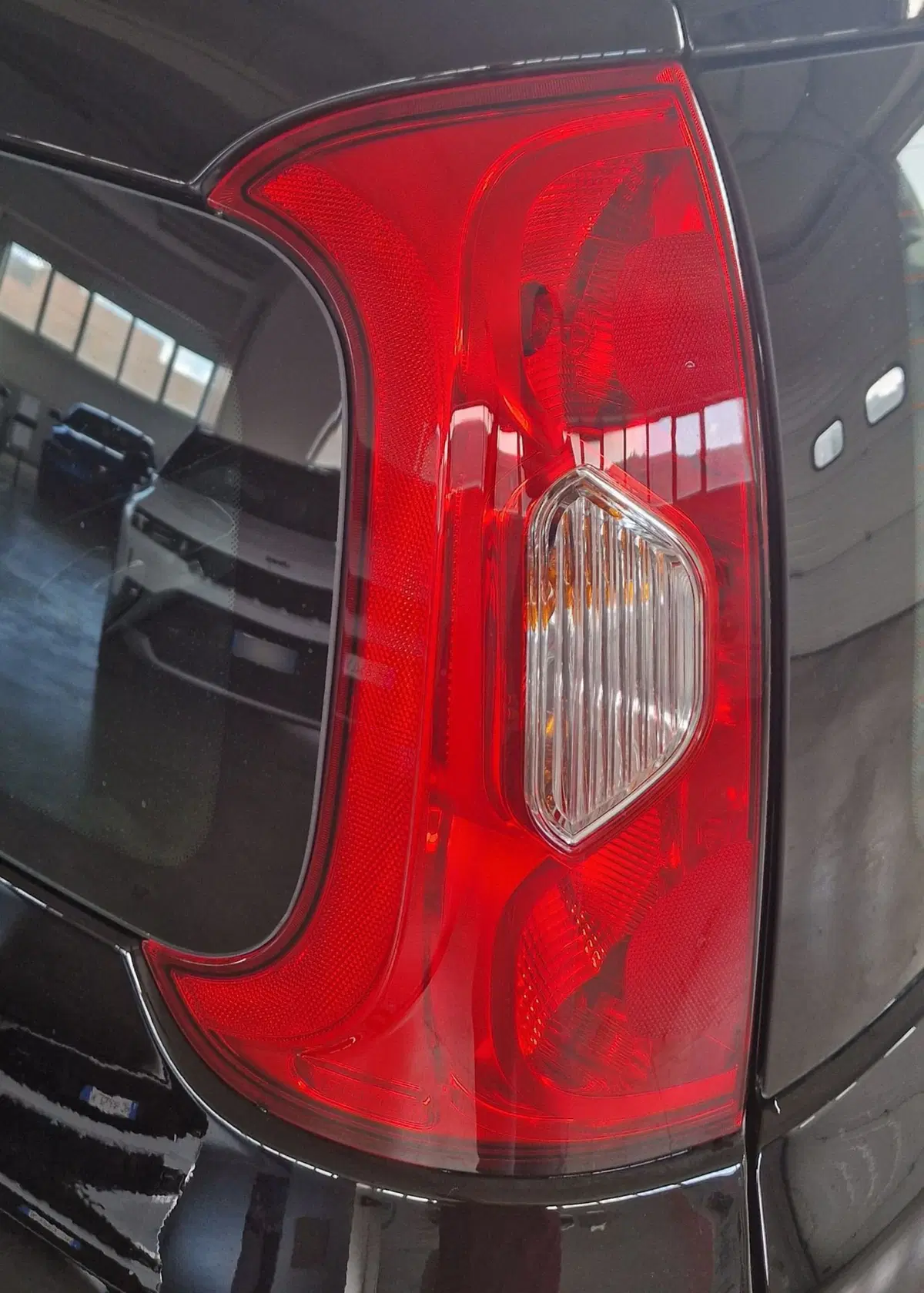 Fiat Panda Cross nuova a Terni (16)