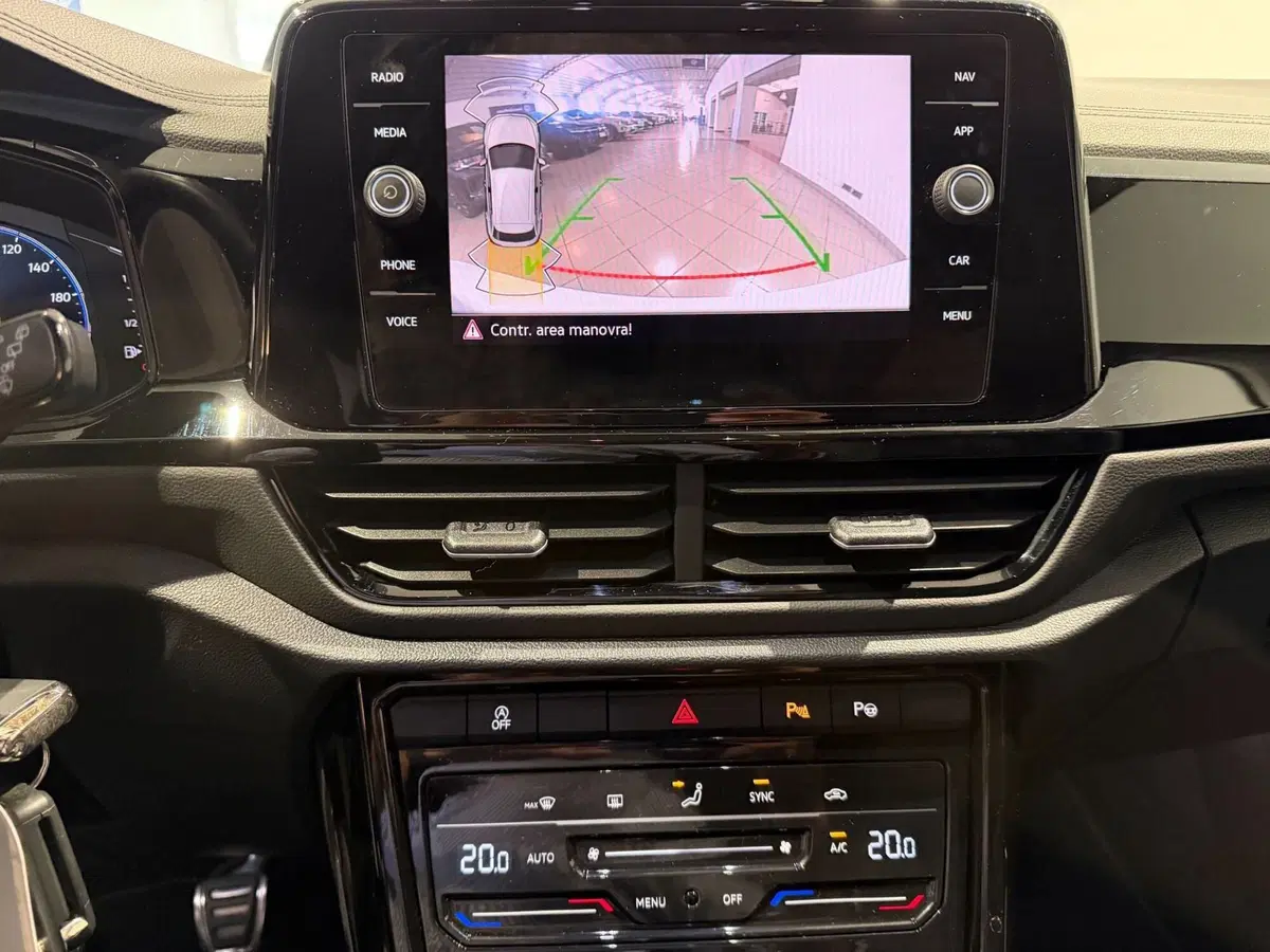 Volkswagen T-Roc usata a Genova (14)
