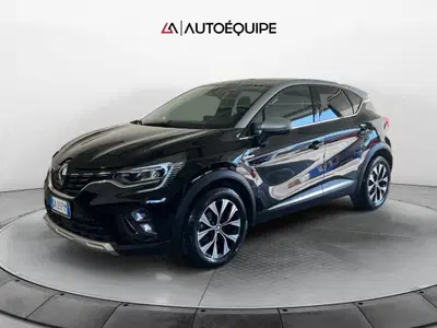 Renault Captur TCe 100 CV GPL FAP Intens del 2023 usata a Marino
