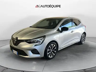 Renault Clio TCe 100 CV GPL 5 porte Techno del 2023 usata a Marino