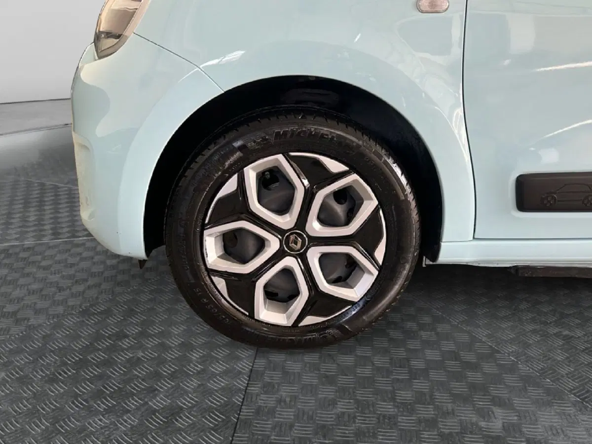 Renault Twingo usata a Roma (9)
