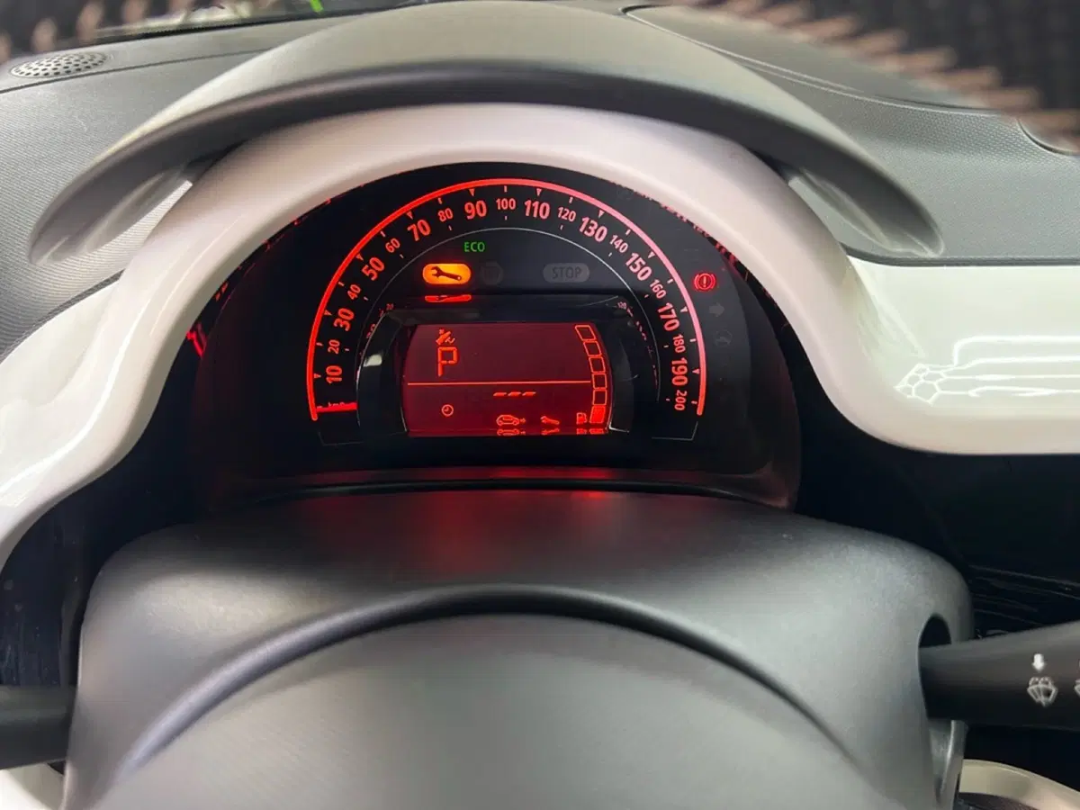 Renault Twingo usata a Roma (13)