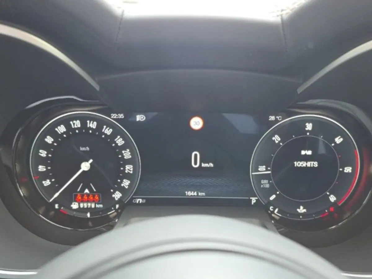 Alfa Romeo Stelvio usata a Monza e Brianza (10)