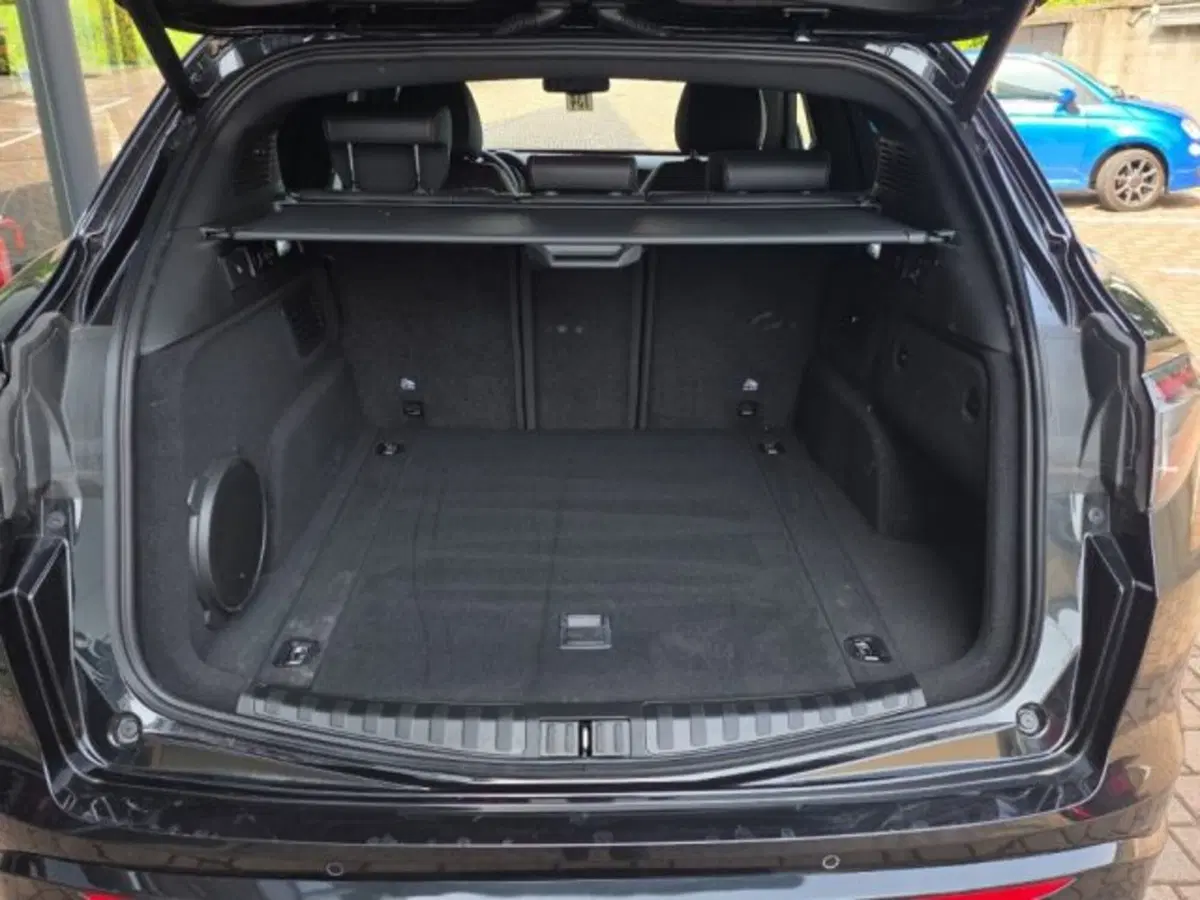 Alfa Romeo Stelvio usata a Monza e Brianza (6)