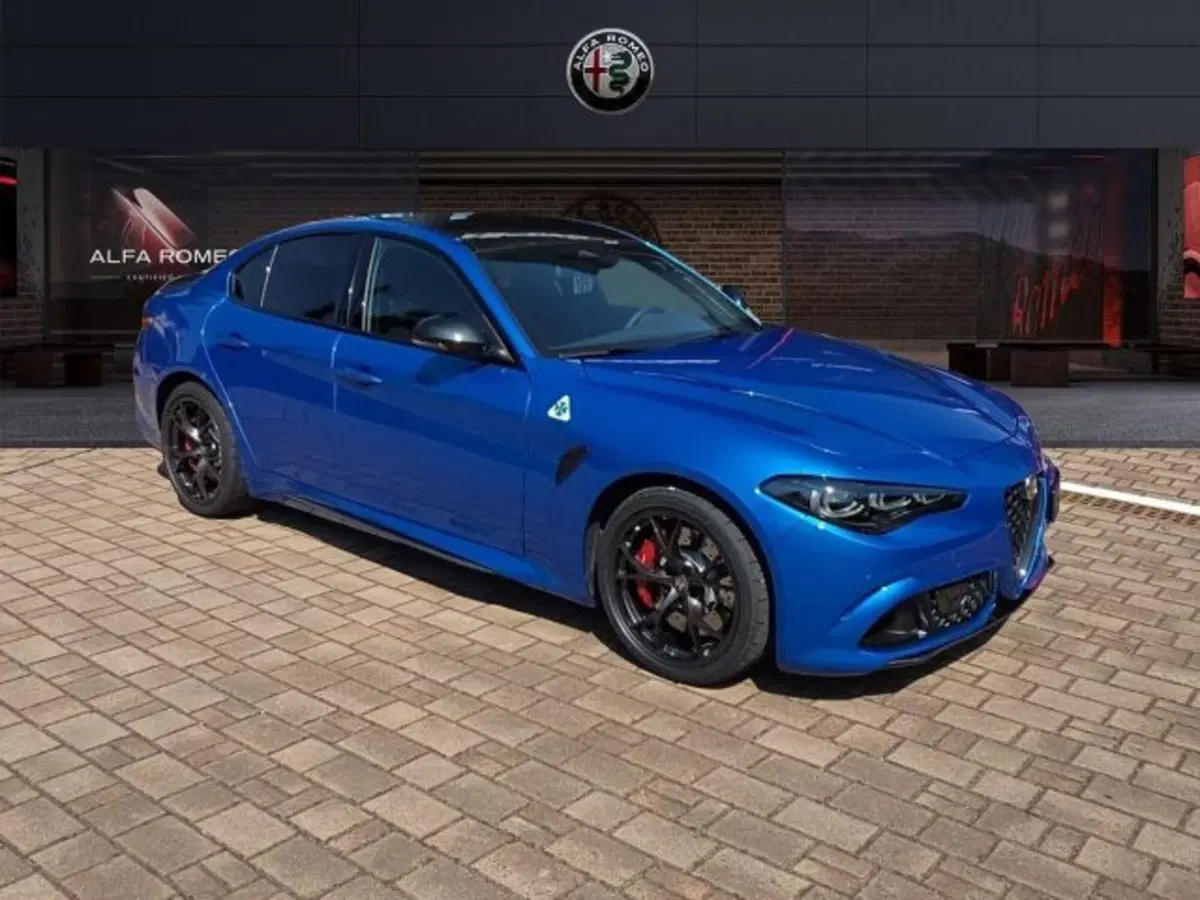 Alfa Romeo Giulia nuova a Monza e Brianza (3)