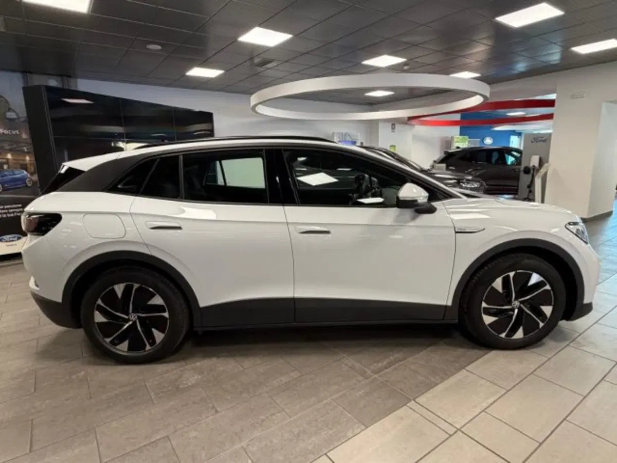 Volkswagen ID.4 usata a Cuneo (8)