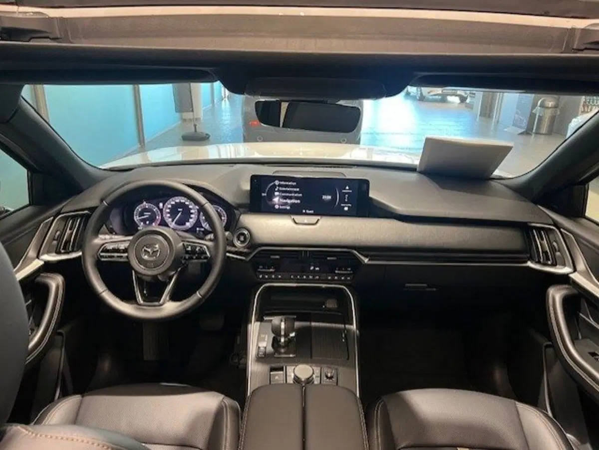 Mazda CX-60 nuova a Cuneo (7)