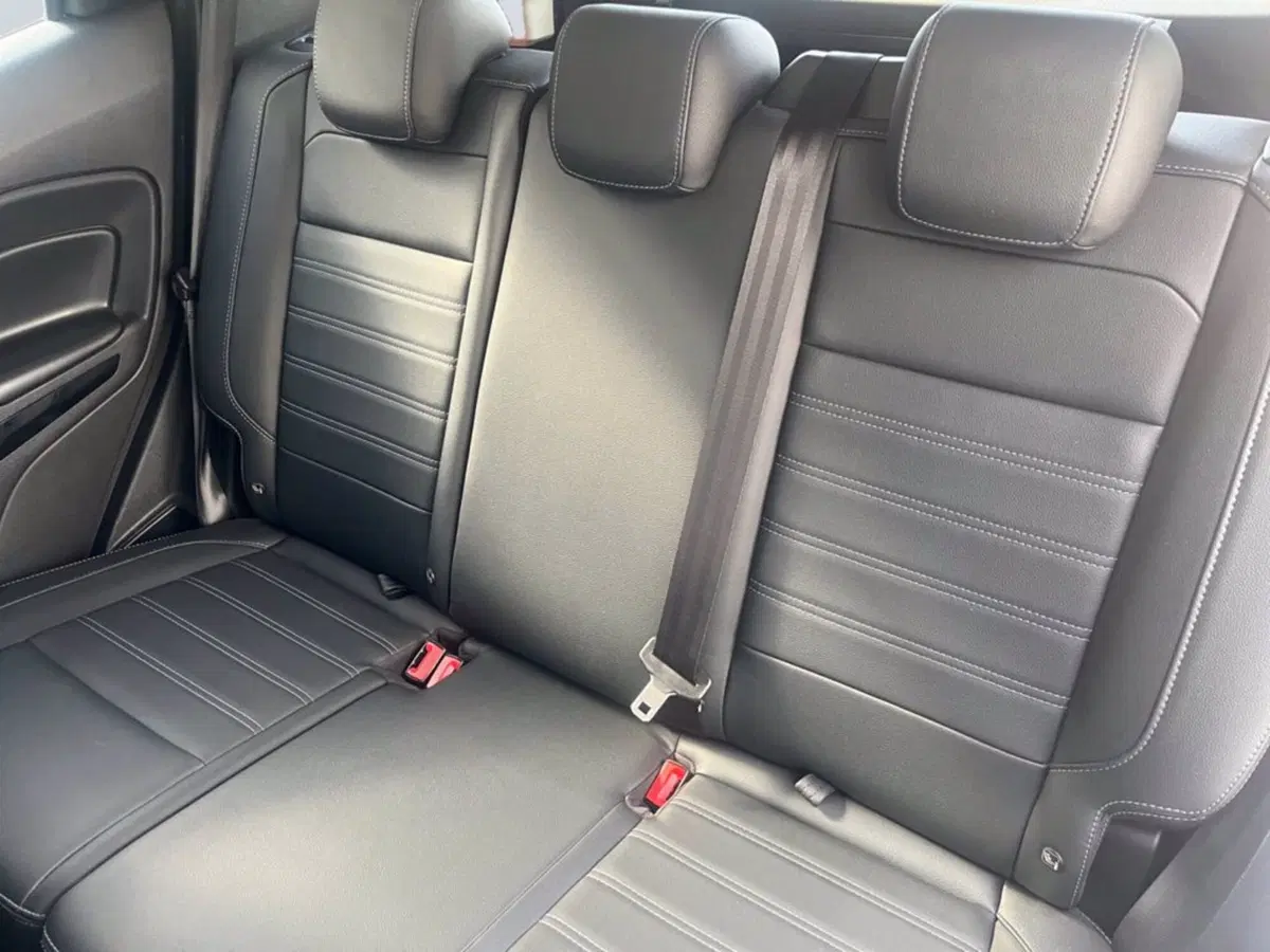 Ford EcoSport usata a Milano (13)