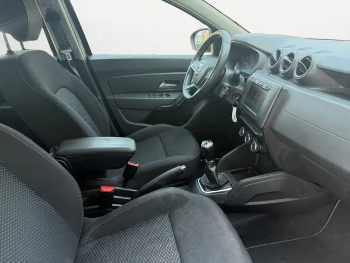 Dacia Duster usata a Treviso (12)